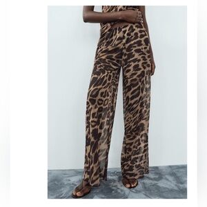ZARA Animal Print Lance pants